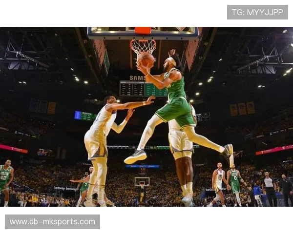 凯尔特人三分雨带来新打法，联盟进入外线时代