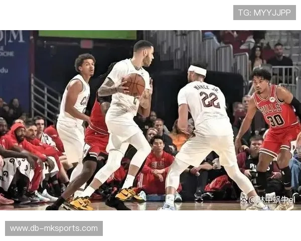 公牛团队在防守上造成对手连续失误