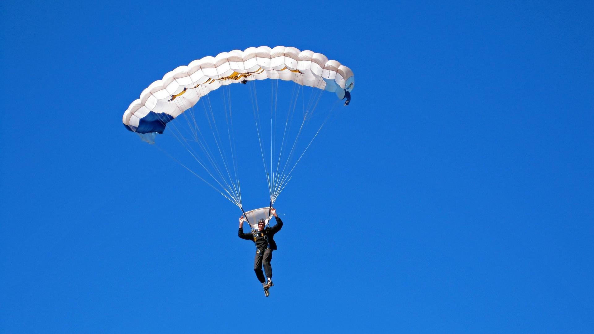加拿大七人制橄榄球防守表现突出,七人制橄榄球美国